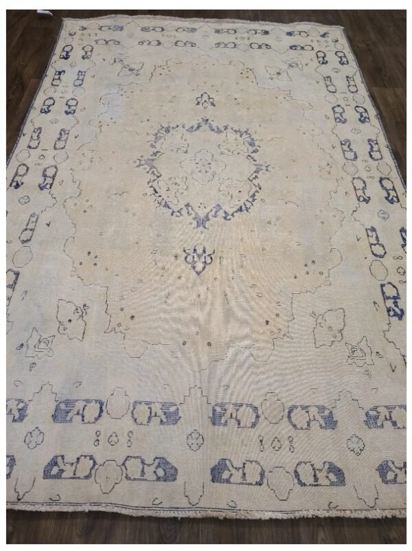 Antique Handwoven Light Colored Persian Kerman Rug Size 6'4"×9'5" #PK559