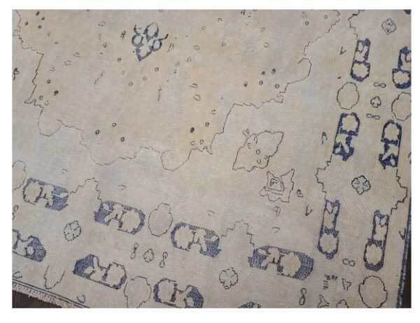 Antique Handwoven Light Colored Persian Kerman Rug Size 6'4"×9'5" #PK559