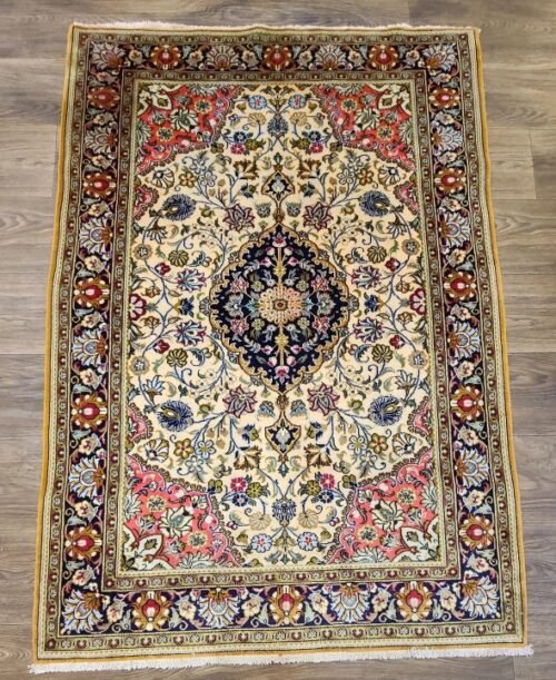 Beautiful Handwoven Authentic Persian Ghum Rug Silk & Wool Size 3'6"×5'1" #PG541