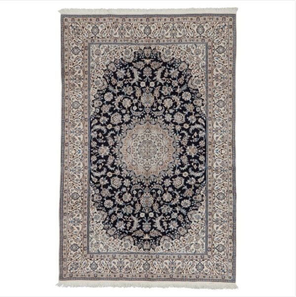 Ivory Traditional Persian Wool Rug - 6'8" x 10'3"