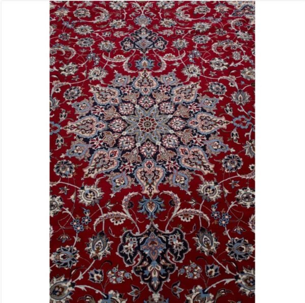 Red Traditional Persian Isfahan Wool Silk Blend Rug - 8'8" x 12'9"