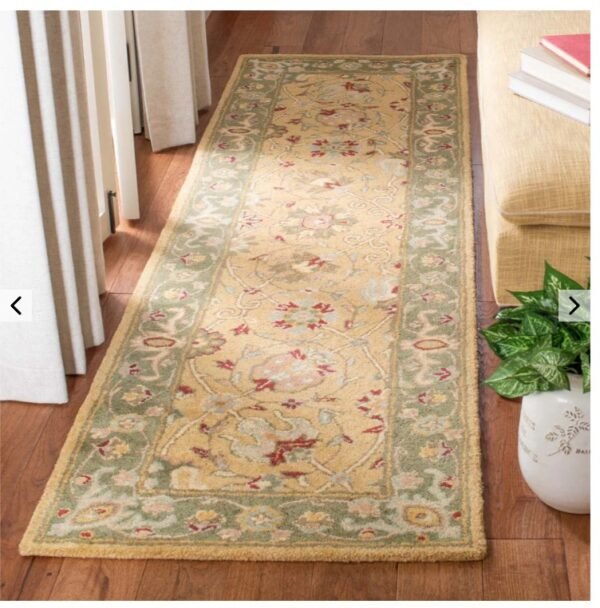 Safavieh Antiquity Rug Collection AT21C - Gold